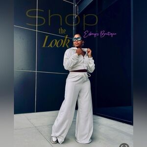 Fall/Winter Vibes Cream Tracksuit 👌